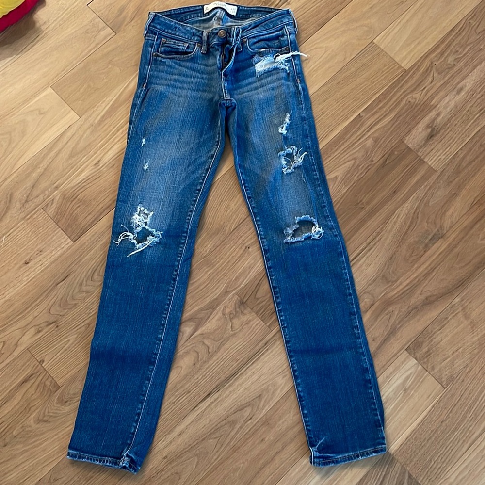 Abercrombie and Fitch distressed skinny/relaxed fit jeans